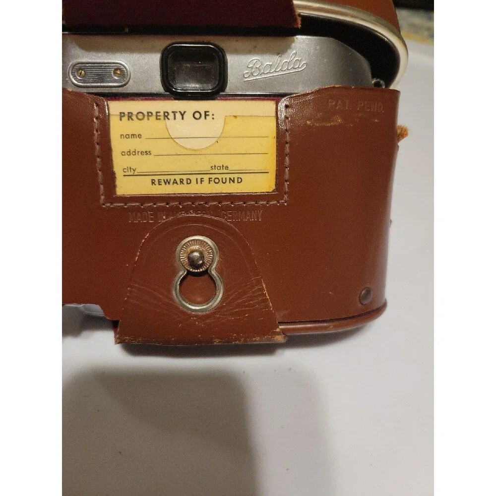 Vintage Baldar 35 mm camera w Baldanar 1:1:2.8/45 lens w case Color Prontormat